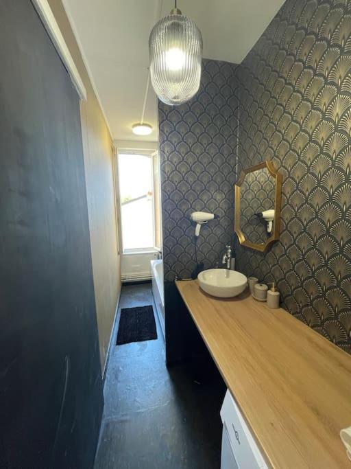 Appartement Spacieux A Deux Pas Du Centre Reims Zewnętrze zdjęcie